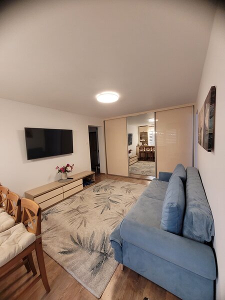 Militari, apartament 2 camere 56 mp, piata Veteranilor, bl, 1981